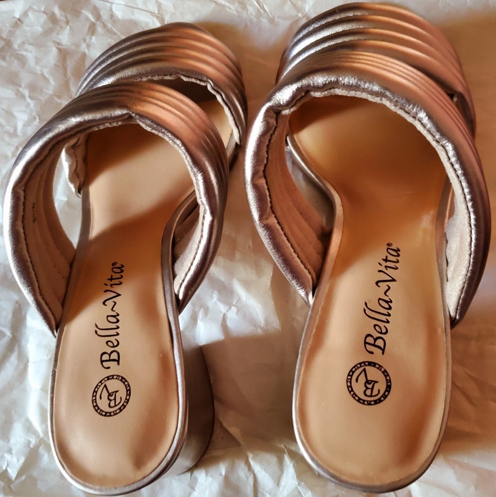Bella Vita Rose Gold Double-Band Low Block Heel Mules - Picture 4 of 8